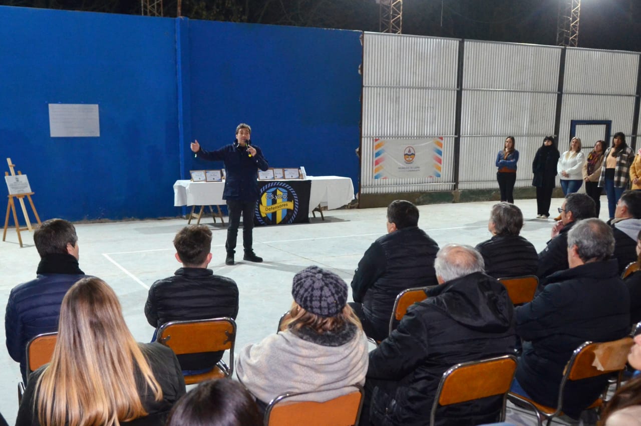 El Intendente inauguró un nuevo playón deportivo en Pueblo Nuevo